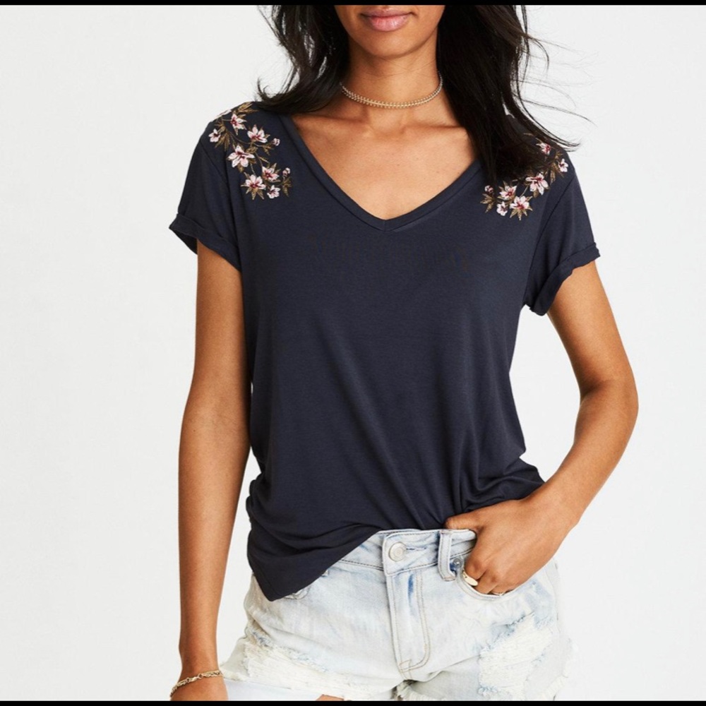 American Eagle T- Shirt